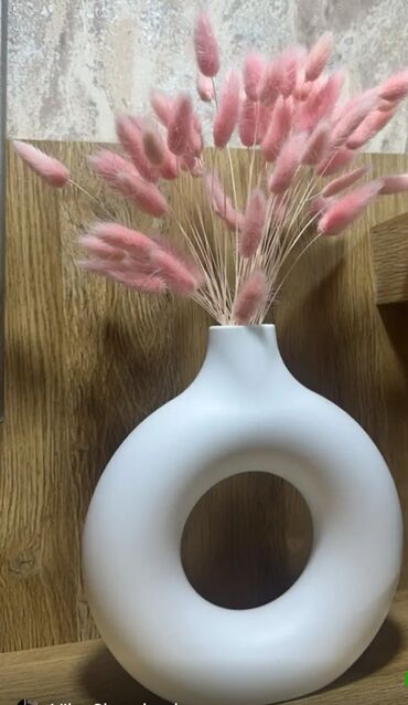 Vazalar: Bir vaza — 7