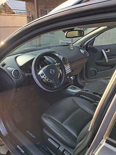 b class: Nissan Qashqai+2: 2011 г., 2 л, Вариатор, Внедорожник — 6