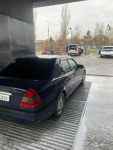 Mercedes-Benz: Mercedes-Benz E-Class: 1997 г., 1.8 л, Механика, Газ — 4