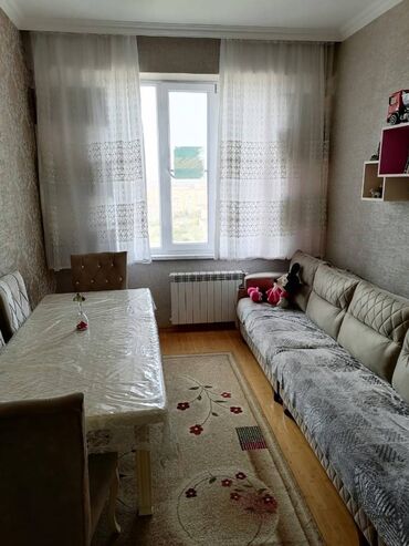 Uzunmüddətli kirayə mənzillər: 10-cu mkr-n, 2 otaq, 55 kv 16/13 mırtıbə, tam əşyalı mənzil kirayə — 12