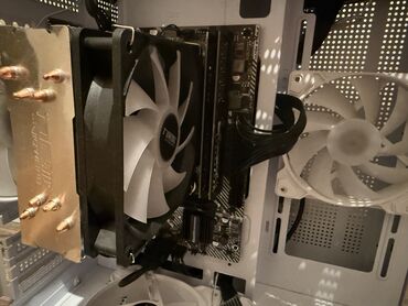 Процессоры: Процессор, Intel Core i5, Для ПК