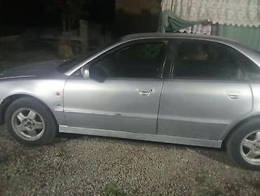 Audi A4: 1995 г., Механика, Седан