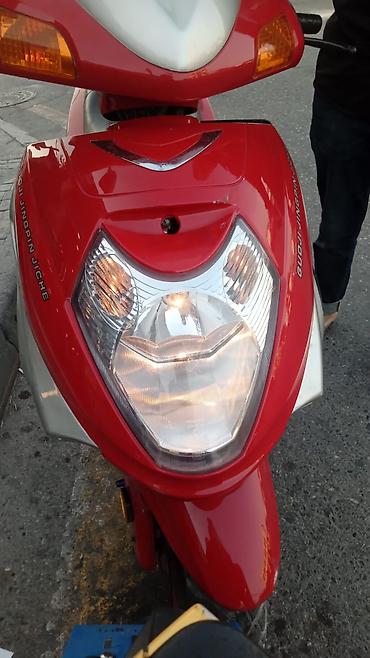 vespa moped: Premremi yoxdu tek tormuzu zəyifdi senedsizdi. böyük kuba kecirem — 2