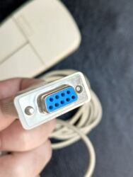 Masaüstü kompüterlər və iş stansiyaları: Köhnə Sony komputer və hissələri. sistem bloku, disketler, kalonka — 15