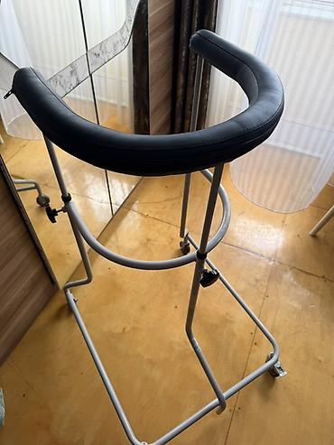 araba: U-şəkilli qol dayaqlı yerimə trenajoru (rollator) - Təyinat — 2