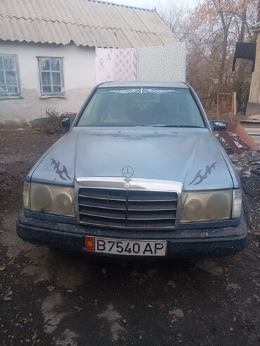 Mercedes-Benz: Mercedes-Benz W124: 1988 г., 2.3 л, Механика, Бензин, Седан — 3
