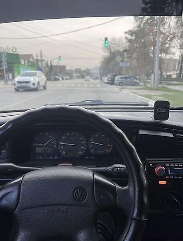 пасат 4: Volkswagen Passat: 1994 г., 1.8 л, Механика, Бензин, Седан — 5