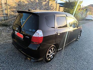 e60 m5: Honda Fit: 2003 г., 1.5 л, Вариатор, Бензин, Хэтчбэк — 4