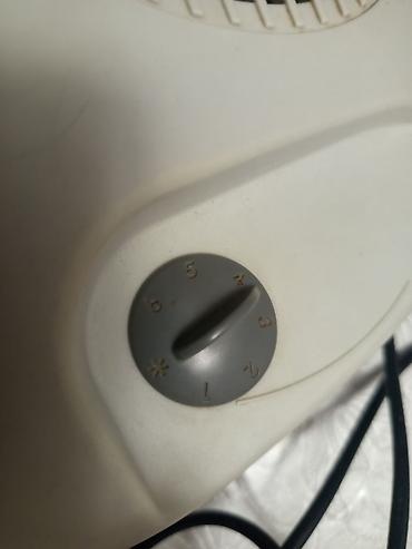 delonghi: Delonghi elektrik fan qızdırıcısı - Kompakt stolüstü/yerüstü dizayn - — 2