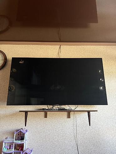 Телевизор Sony BRAVIA б/у длина 168 см Имеются дефекты в изображении