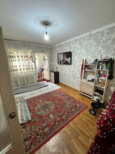 сдается 2 комнатная квартира в джале: 2 бөлмө, 52 кв. м, 106-серия, 2 кабат, Эски ремонт