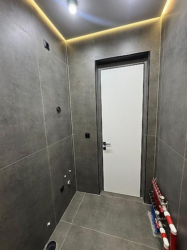 Укладка плитки: Резка плитки, Подготовка стен для укладки, Укладка плитки на откосы, окна, двери | Керамическая плитка, Мозаичная плитка, Мраморная плитка | Вертикальная укладка, Раскладка ковром, Раскладка в разбежку Больше 6 лет опыта — 11