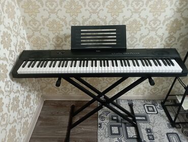 продам пианино бу: Здравствуйте! Продаю электро пианино 🎹 от компании--tesler🎹 есть