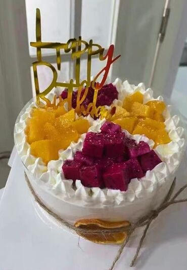 Tortlar: Tortu gözəl görünüşlü hazırlayıb və bəzəmək üçün sənaye tipli maşin -da lalafo.az — 10 Tortlar: Tortu gözəl görünüşlü hazırlayıb və bəzəmək üçün sənaye tipli maşin — 10