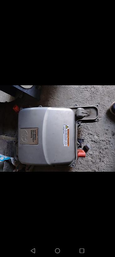 Toyota Hybrid Synergy Drive invertoru (hibrid sisteminin güc bloku) -
