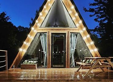 Продажа отелей и хостелов: ТУРИЗМ. Принимаем заказы домики любой сложности для туризма. эко — 5