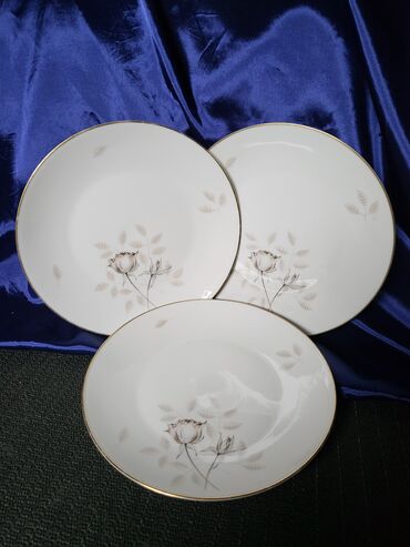 Ostali antikviteti: Rozenthal tanjiri 1957g.Nemacka. Rosenthal desertni tanjiri,bez — 1