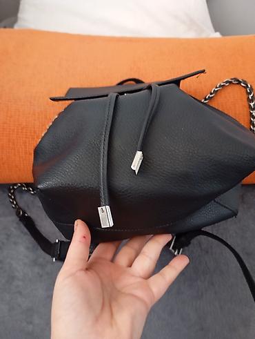 Putni koferi i torbe: Set torbi i tašni – više modela - Elegantna crna tašnica sa metalnim — 38