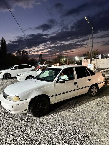 глушитель гольф 4 2.0 бензин: Daewoo Nexia: 1996 г., 1.5 л, Механика, Бензин, Седан