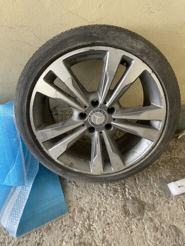 Disk təkərlər: İşlənmiş Disk təkər Mercedes-Benz 225 / 40 / R 18, 5 Boltlu