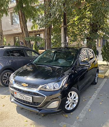 Продажа авто: Chevrolet Spark: 2018 г., 1 л, Автомат, Бензин, Хэтчбэк — 1
