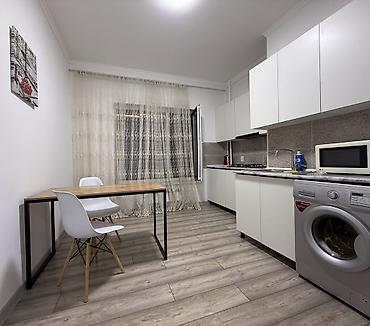 Посуточная аренда квартир: 1 комната, Душевая кабина, Постельное белье, Кондиционер — 10