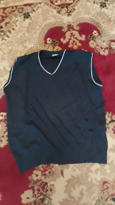 Uşaqlar üçün digər geyimlər: Uşaq geyimləri dəsti - Tünd göy rəngli, V-yaxa sviter jilet. Yaxası — 1