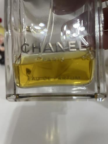 xonca satisi: CRISTALLE CHANEL. Parfum istifade edilib satilir 60 azn — 2