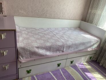 �� �� ������������������������ �������������� �������������� в Кыргызстан | Детские кровати: Срочно продаю.С двумя большими ящиками снизу