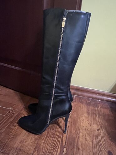 босаножки на высоких каблуках: Сапоги, 37.5, цвет - Черный, Michael Kors