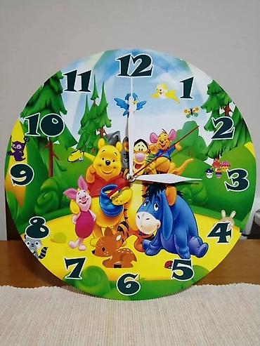 Satovi za kuću: Ima vise velicina. Okrugli 28,5 cm. precnik 2400 din. 27x35 cm.2400 — 42