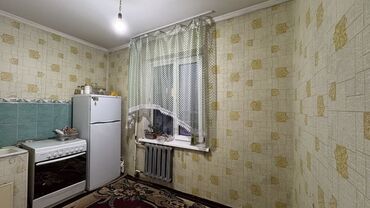 Продажа квартир: 1 комната, 35 м², 105 серия, 4 этаж, Старый ремонт