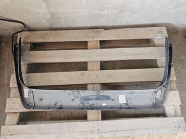 Панели, обшивки: Обшивка багажника Mercedes-Benz 1998 г., Б/у, Оригинал, Германия — 6