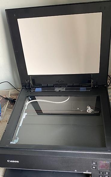 canon 2520 printer: Qara rəngli, Canon markalı çoxfunksiyalı printer. Skaner və çap — 3