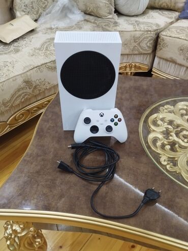 работа официанты на банкеты с ежедневной оплатой: Xbox series s 
350 m