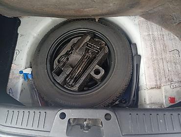 nolyeddi şəkilləri: Ford Fiesta: 1.4 l | 2009 il 255 km Hetçbek — 3