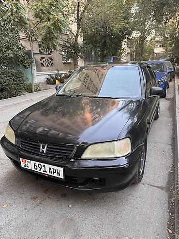 Honda Civic: 2000 г., 1.6 л, Механика