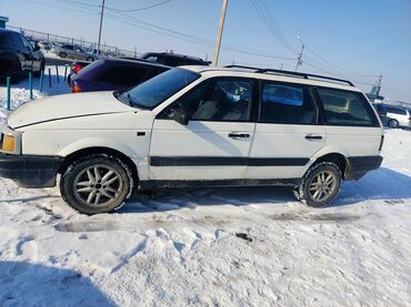 Volkswagen: Volkswagen Passat: 1990 г., 1.8 л, Механика, Бензин, Универсал