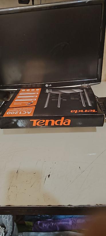 modem tenda: Tenda AC1200 Dual-band Gigabit Wireless Router (Model: AC8) — 1