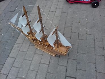 Gəmi modelləri: 1-ci şəkildəki Əl işi Qoz agacı Gəmi 25azn Qoz Ağacından hazırlanmış — 26