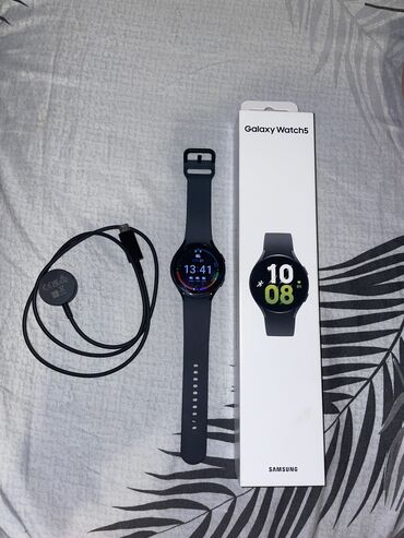 new yorker srbija kombinezoni: Samsung watch 5, kao nov, bez ikakvih ostecenja U original kutiji, sa