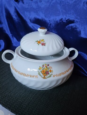 Činije: Corbaluk nov Bareuther Nemacka 1970 do 1993god. Porcelanski — 2