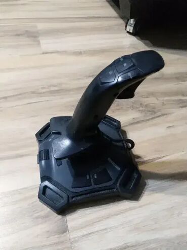 Oprema za video igre: 1. MS Gamepad Console M500 2. Wireless Game Controller 3. Logitech® — 15