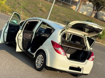 Nissan: Nissan Tiida: 1.5 l | 2011 il Hetçbek — 18