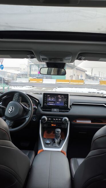 Toyota: Toyota RAV4: 2019 г., 2.5 л, Автомат, Бензин, Кроссовер at lalafo.kg — 13 Toyota: Toyota RAV4: 2019 г., 2.5 л, Автомат, Бензин, Кроссовер — 13