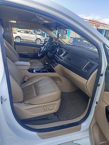 Kia Carnival: 2018 г., 2.2 л, Автомат, Дизель, Минивэн