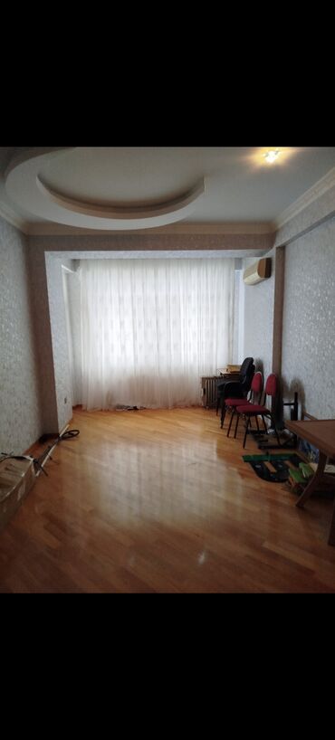 Otaqların satışı: Xalqlar Dostlugu metrosunun yaxinliginda 19/18-də yelçəkən 3otaqli iki — 9