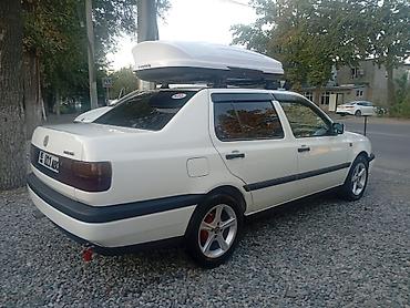 багажник венто: Volkswagen Vento: 1993 г., 1.8 л, Механика, Седан — 4