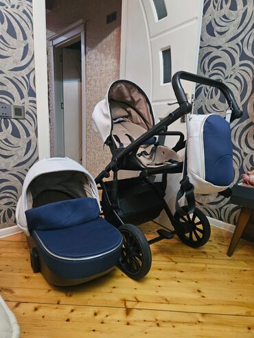 Akkumulyatorlar: Anex M type kalyaska 700 azn Happy babyden alinib iki lulkadan
