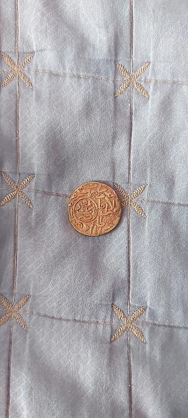Qızıl rəngli qədim Mughal - Material: sarı metal,mis (qızıl
